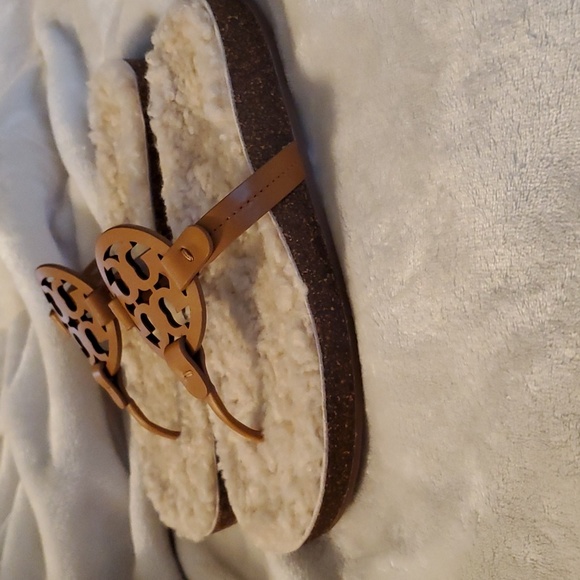 Tory Burch sandals - Picture 2 of 7